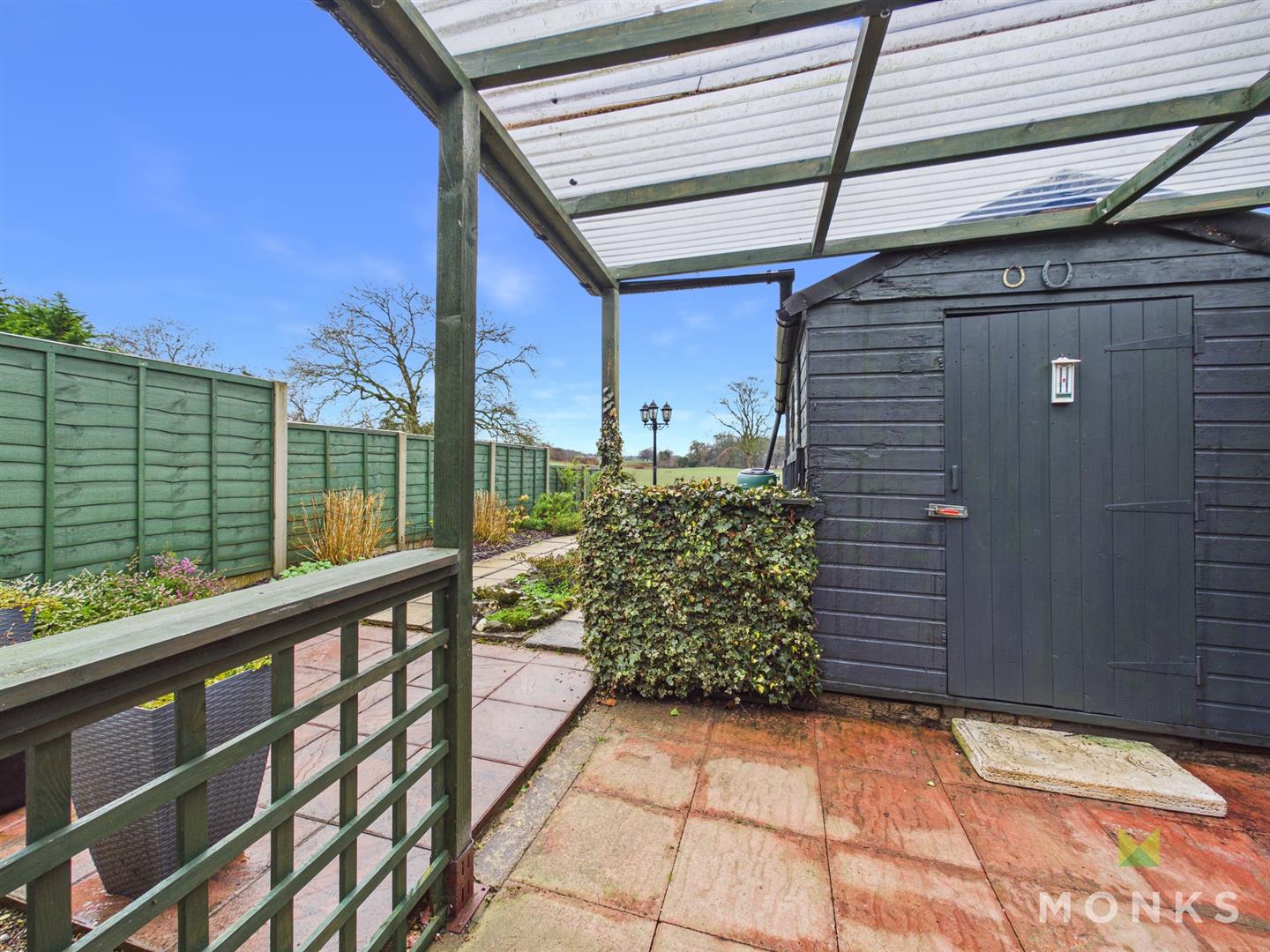 17 Cambrian Avenue, Oswestry, SY11 4DS For Sale